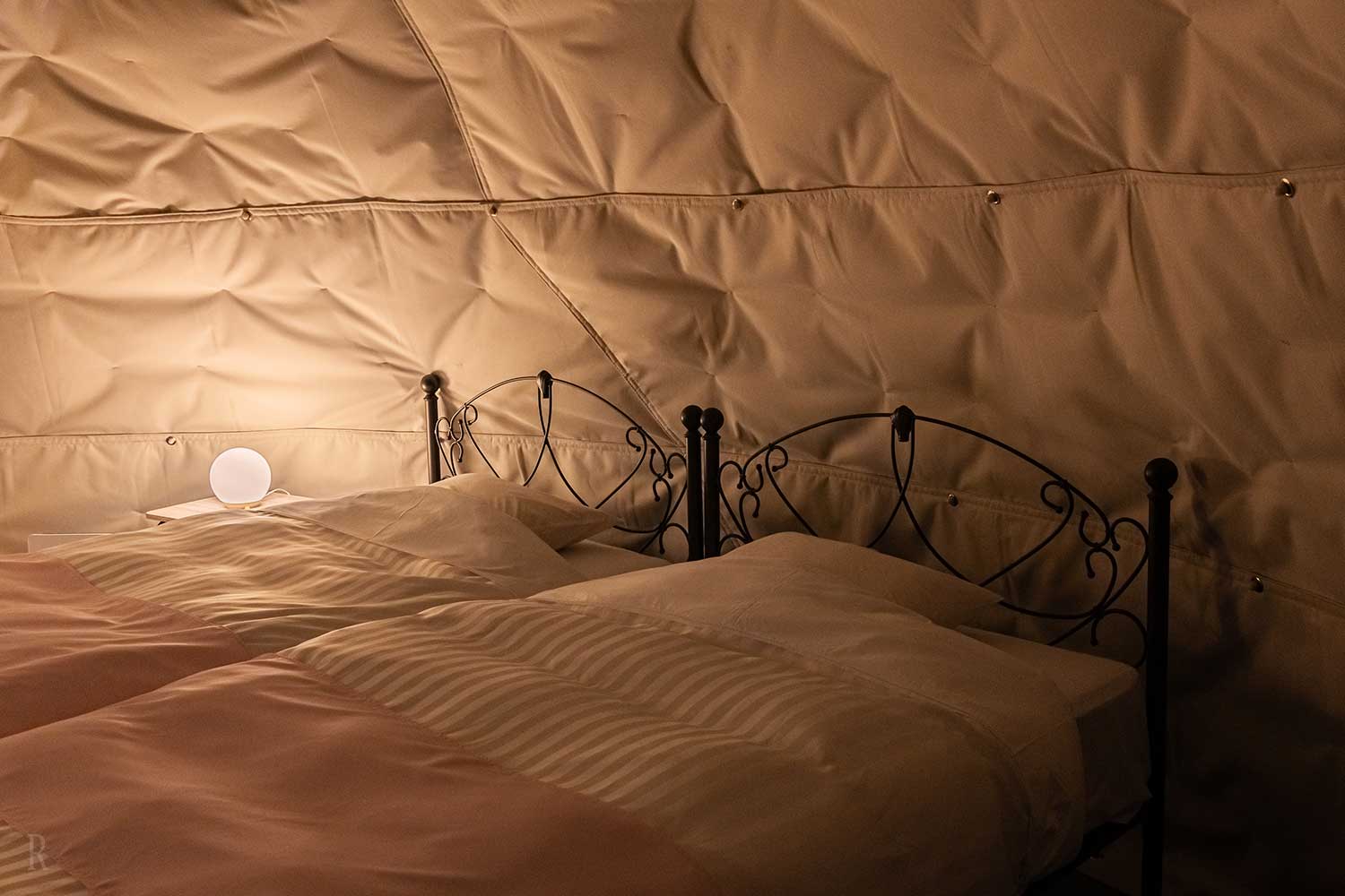 豊かな自然の中で楽しむグランピング体験