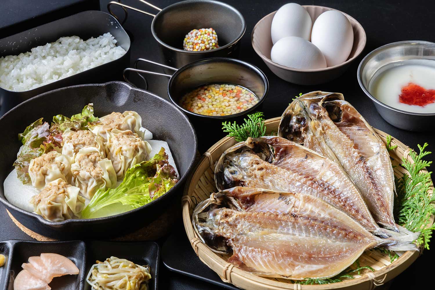 自然にとけこむ、美食のひととき